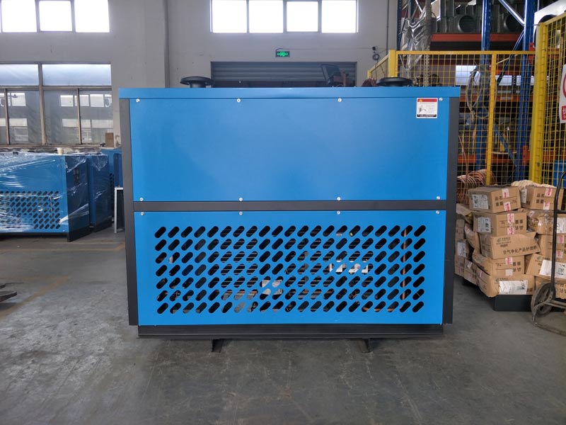 蒸發溫度是隨蒸發壓力增高而升高的，引起蒸發壓力增高的原因有以下幾種